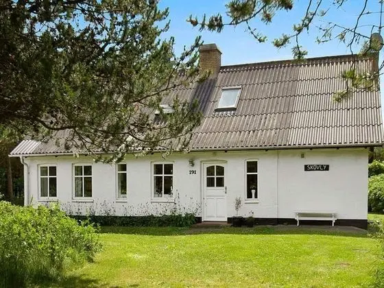 Quaint Cottage in Løkken With Terrace