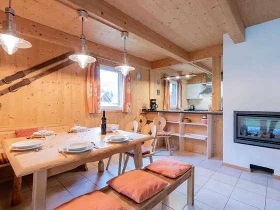 Quaint Family Chalet in Stadl an der Mur near Ski Area - Yerinde Yemek