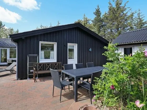 Quaint Holiday Home in Ålbæk With Whirlpool