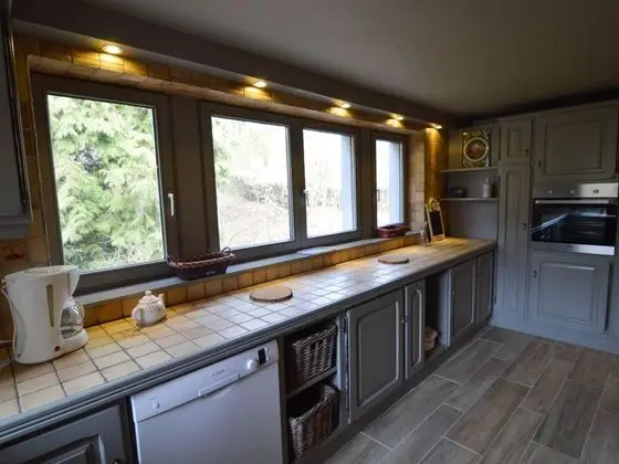Quaint Holiday Home in Falaën at the Foot of the Ruins of Montaigle - Mutfak
