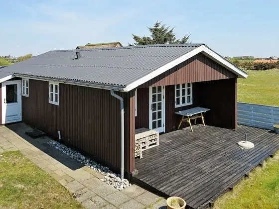 Quaint Holiday Home in Fanø With Roofed Terrace