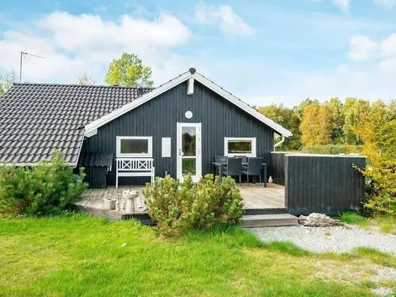 Quaint Holiday Home in Glesborg With Roofed Terrace