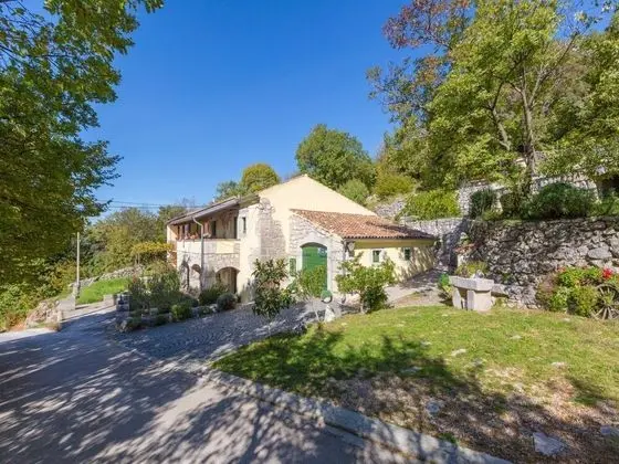 Quaint Holiday Home in Grižane With Swimming Pool - Dış Mekan