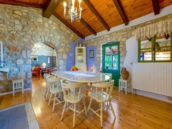 Quaint Holiday Home in Grižane With Swimming Pool - Yerinde Yemek