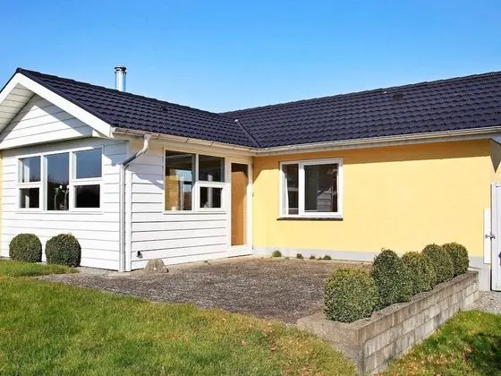 Quaint Holiday Home in Hejls near Sea