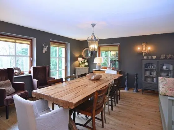 Quaint Holiday Home near Ski Area in Neuastenberg - Yerinde Yemek
