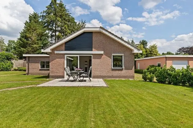 Quaint Holiday Home in Putten With Garden - Dış Mekan