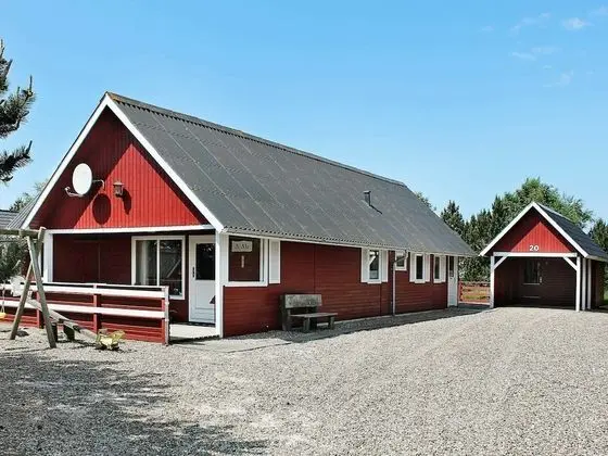 Quaint Holiday Home in Rømø Jutland With Roofed Terrace