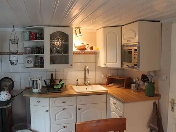 Quaint Holiday Home in Schwaan near Lake - Mutfak