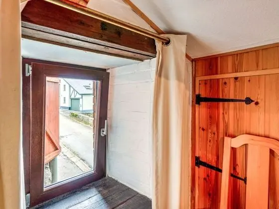 Quaint Holiday Home in Trois-Ponts near Forest - Lobi