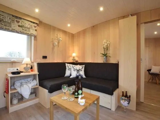 Quaint Mobile Home With Sauna in Vielsalm - Öne Çıkan Resim