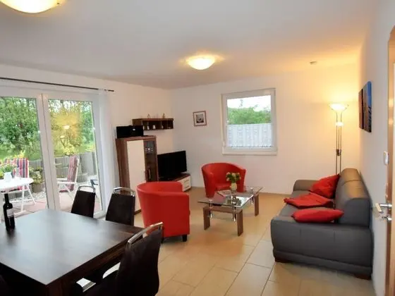 Quaint Seaside Home in Boiensdorf With Terrace - Yerinde Yemek