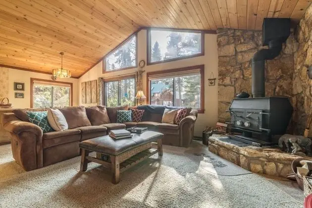 Quaking Aspen by Avantstay Beautiful Tahoe Vista Cabin - İç Mekan