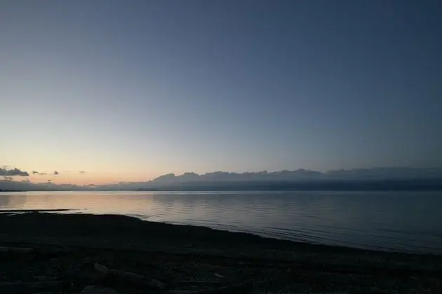 Qualicum Beach Inn - Plaj