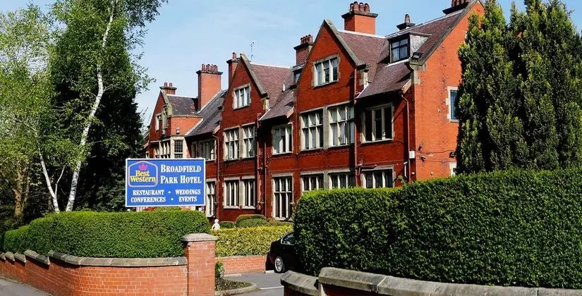 QUALITY HOTEL BROADFIELD PARK ROCHDALE