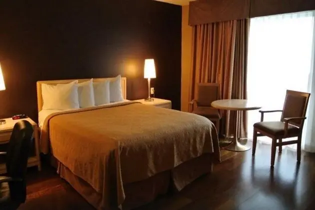 Quality Hotel Fallsview Cascade