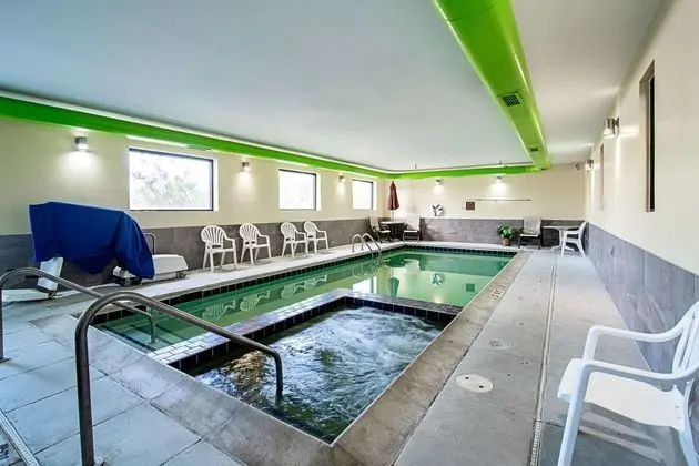 Quality Inn Aberdeen - Havuz