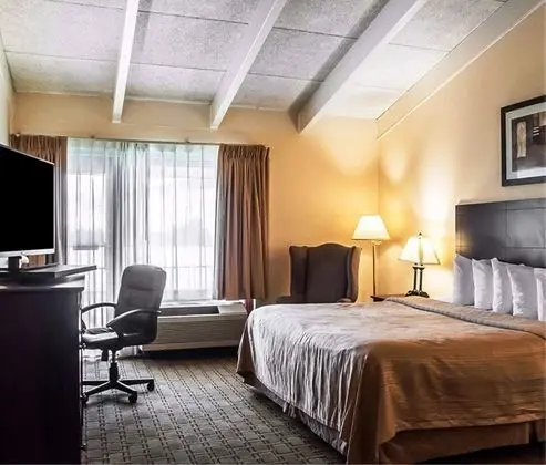 Quality Inn Airport Buffalo
