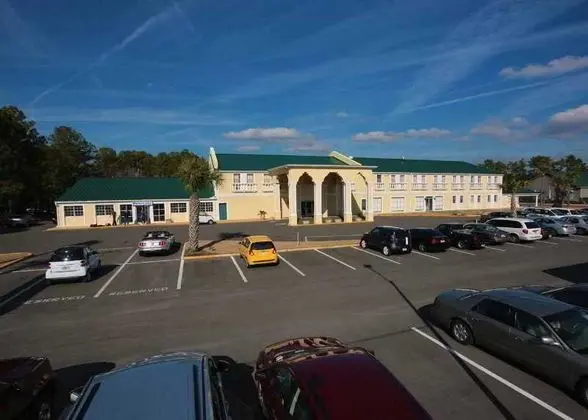 Quality Inn Airport City Area