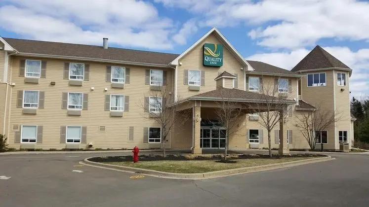 Quality Inn Airport Dieppe