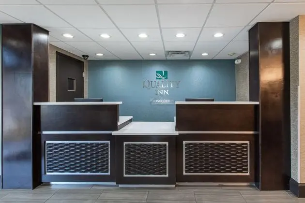 Quality Inn Asheville Downtown Tunnel Rd - Lobi
