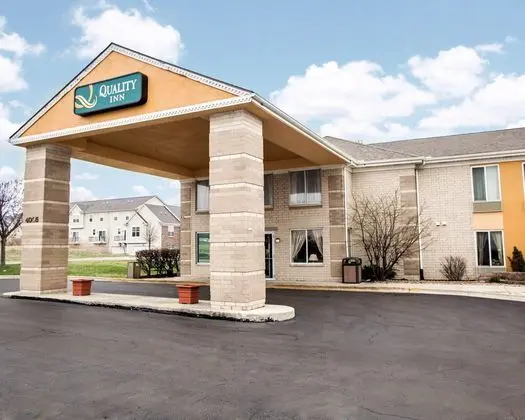 Quality Inn Aurora