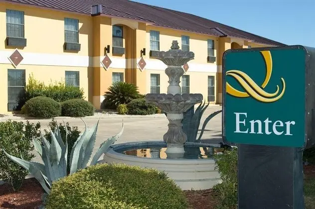 Quality Inn