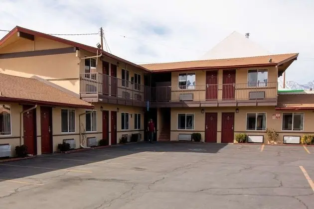 Quality Inn Bishop near Mammoth