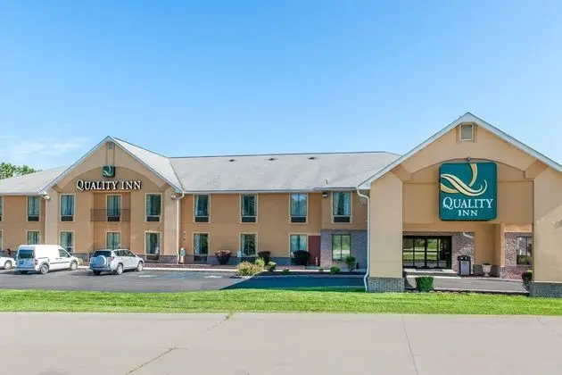 Quality Inn Bloomington near University - Dış Mekan