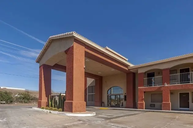 Quality Inn Blythe I-10 - Dış Mekan