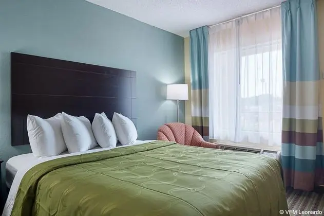 Quality Inn Calhoun Area
