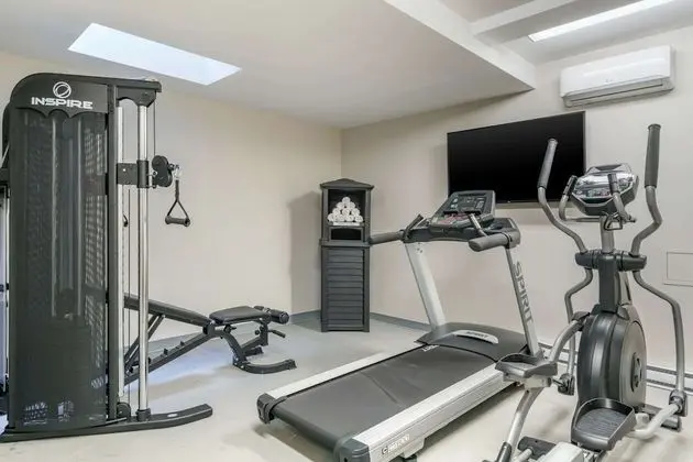 Quality Inn Centre-Ville - Fitness