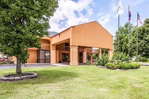 Quality Inn Charleston I-57