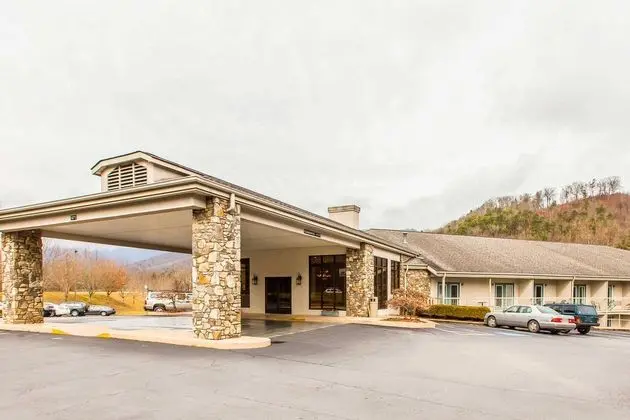 Quality Inn Cherokee