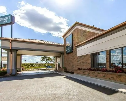 Quality Inn Chillicothe Area - Dış Mekan