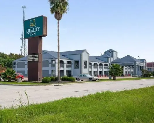 Quality Inn Clute