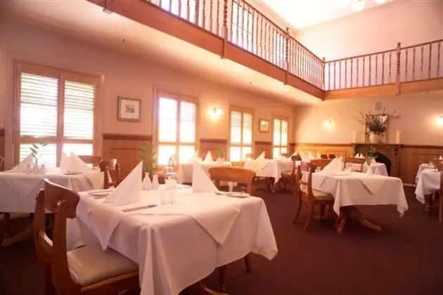 Quality Inn Colonial