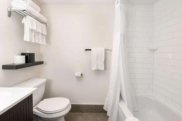 Quality Inn & Conference Centre Kingston Central - Oda