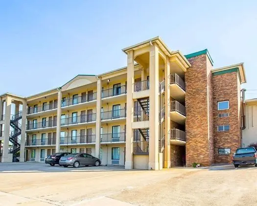 Quality Inn - Dış Mekan