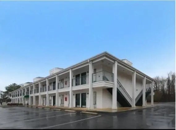 Quality Inn Decatur River City