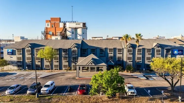 Quality Inn Downtown - near Market Square - Dış Mekan