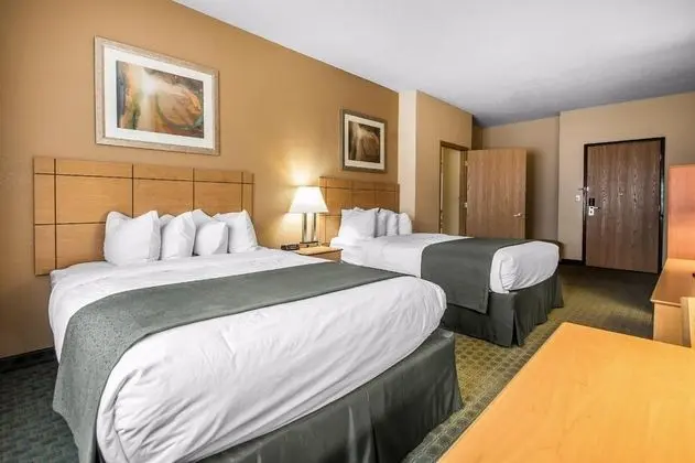 Quality Inn Dubuque