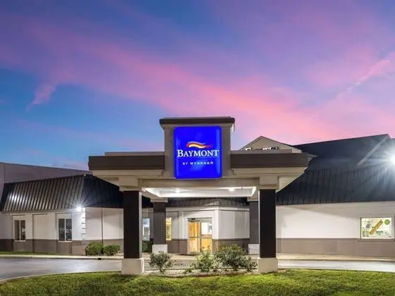 Quality Inn East - Dış Mekan