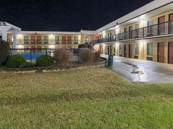 Quality Inn Elizabeth City near University