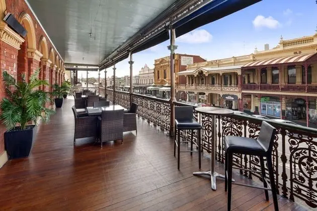 Quality Inn The George Hotel Ballarat - Dış Mekan