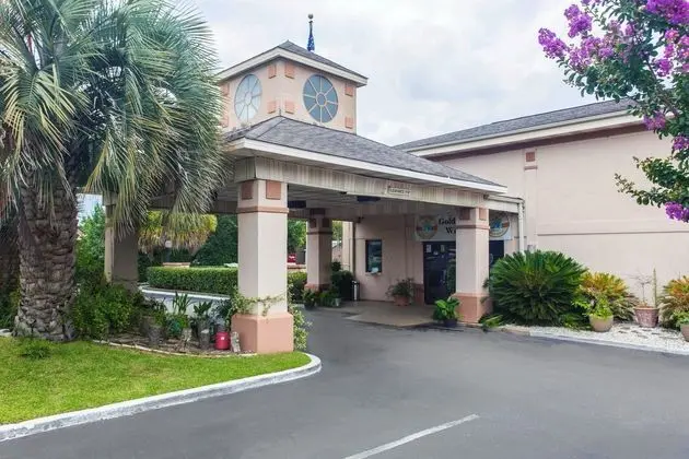 Quality Inn - Dış Mekan