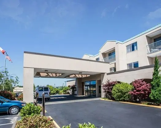 Quality Inn Grand Suites - Öne Çıkan Resim