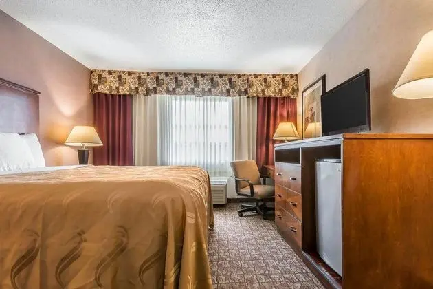Quality Inn Hamburg Area - Genel