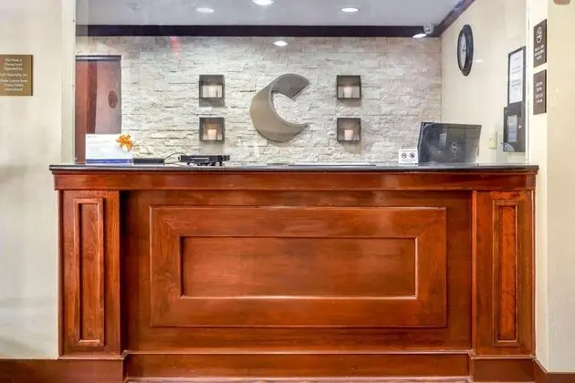 Quality Inn Hoffman Estates - Schaumburg - Lobi