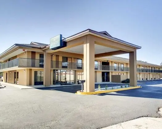 Quality Inn Holly Springs Nationa Forest
